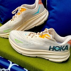 Hoka woman’s size US 10B